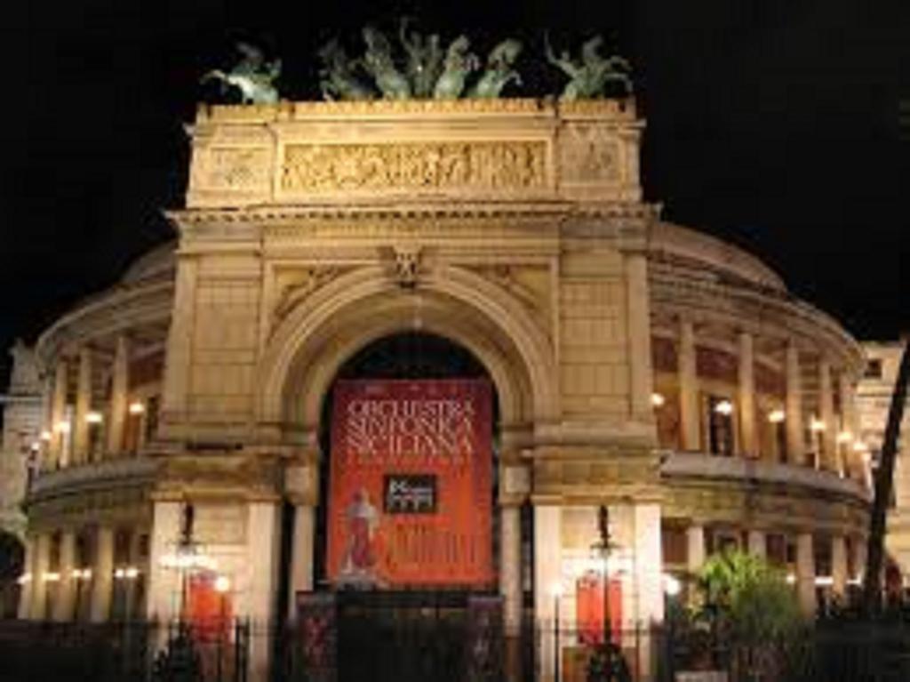 Dolce Casa Centro Storico Di Palermo New 2023 Lejlighed Eksteriør billede